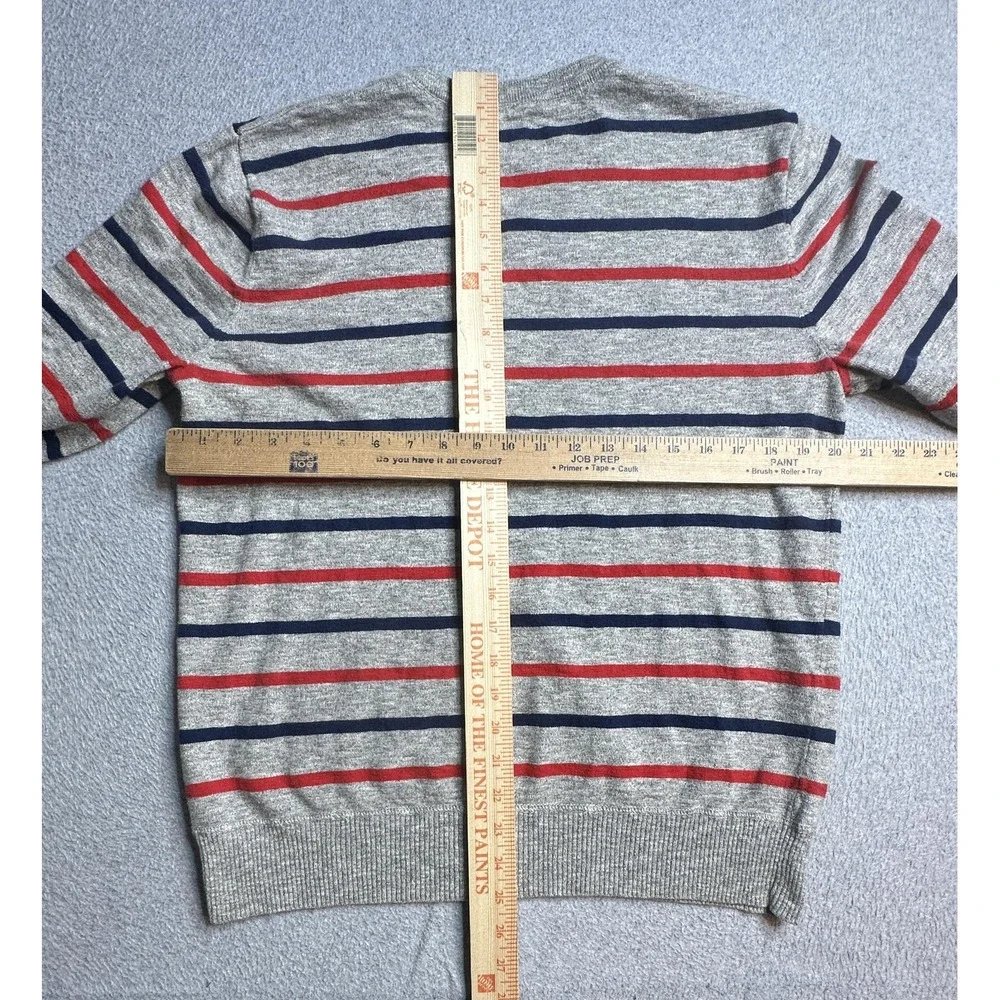 American‎ Eagle Outfitters Sweater Mens Large Gray Stripe V Neck Pullover Knit